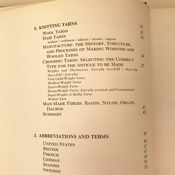 THE COMPLETE BOOK OF KNITTING - Picture 4 of 10